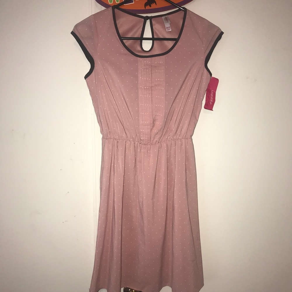 Light pink dress with with polka dots/grey trim